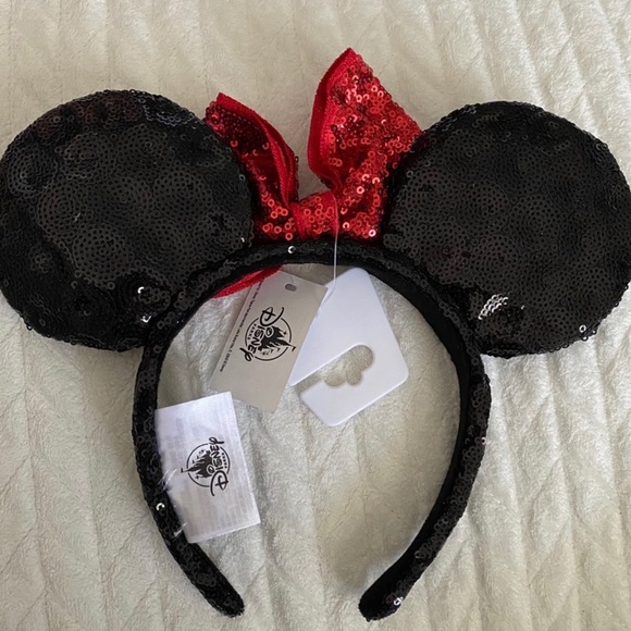 NWT Minnie Mouse Sequin Disney Ears Headband - Picture 5 of 6
